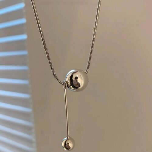 Shiny Clavicle Chain Ball Necklace